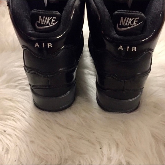 Nike Air Revolution Sky Hi Sneakers - Picture 3 of 4